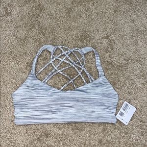 NWT free to be wild lululemon sports bra size 6